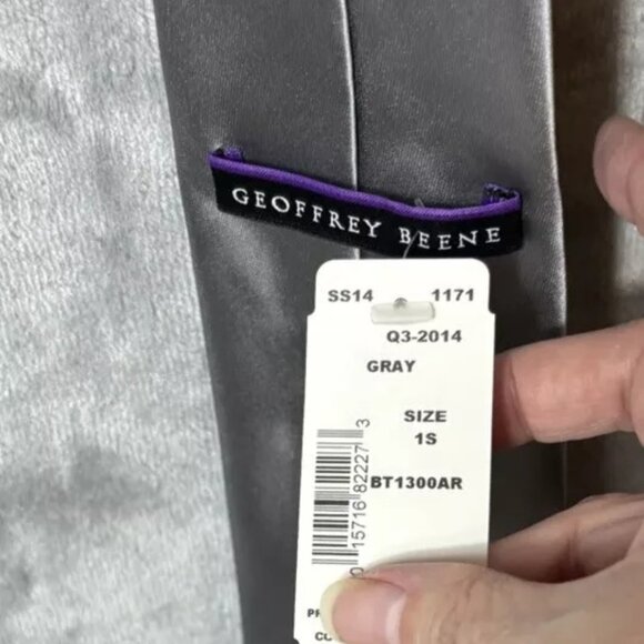 Geoffrey Beene Necktie - Picture 4 of 5